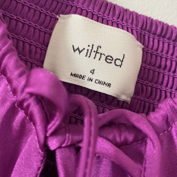 Wilfred Bellow Dress (Satin) - Picture 12 of 12